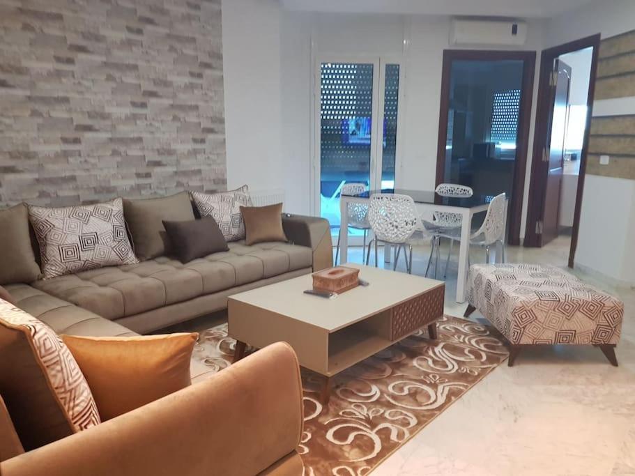Lovely Apartment Near Tunis Mall - Lac2 Туніс Екстер'єр фото